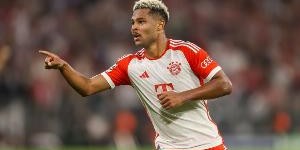 记者：格纳布里近期表现出色，拜仁不再寻找穆西亚拉替代者